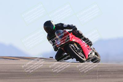 media/Nov-06-2023-Moto Forza (Mon) [[ce023d0744]]/2-Advanced Group/Session 4 (Turn 9)/